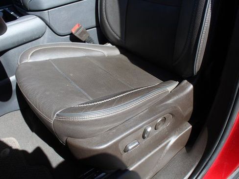 Used 2022 GMC Yukon Denali AWD/4WD image 40
