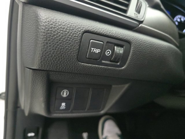Used 2018 Honda Accord LX image 22