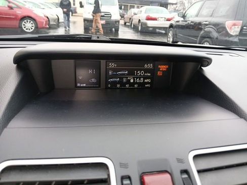 Used 2016 Subaru Forester 2.5i Limited image 29