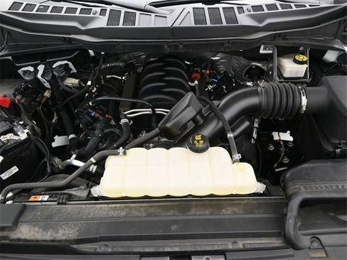 Used 2022 Ford F150 XL w/ Trailer Tow Package image 17