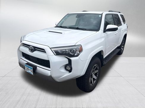 Used 2023 Toyota 4Runner TRD Off-Road image 5