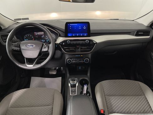 Used 2022 Ford Escape SE w/ Cold Weather Package image 13