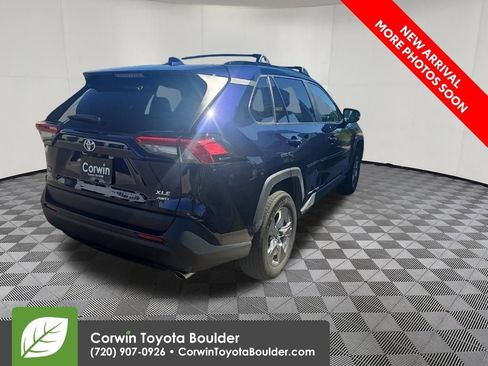 Used 2023 Toyota RAV4 XLE w/ Convenience Package AWD/4WD image 7