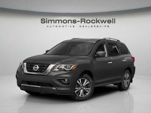 Used 2018 Nissan Pathfinder SV AWD/4WD image 2