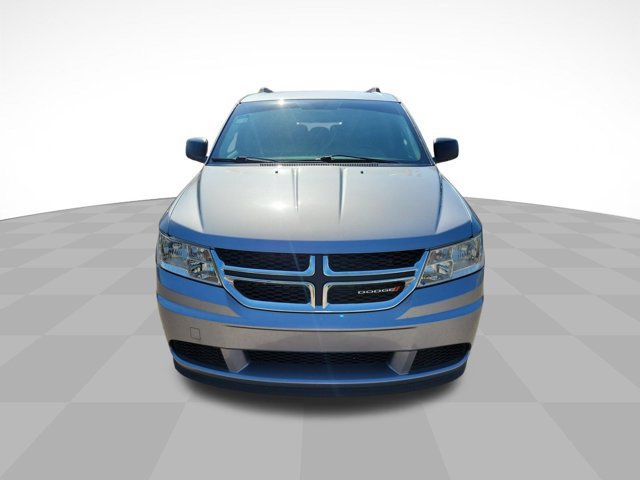 Used 2018 Dodge Journey SE w/ Comfort/Convenience Group AWD/4WD image 2