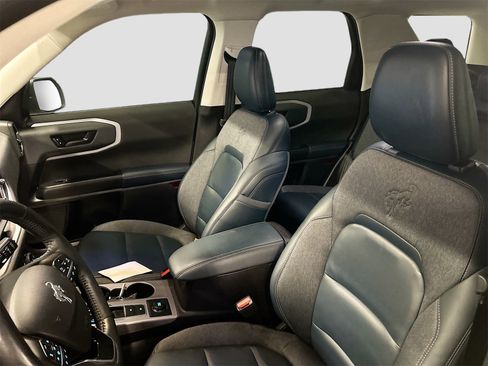 Used 2023 Ford Bronco Sport Outer Banks w/ Tech Package image 22