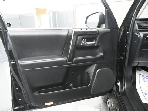 Used 2024 Toyota 4Runner TRD Off-Road image 10