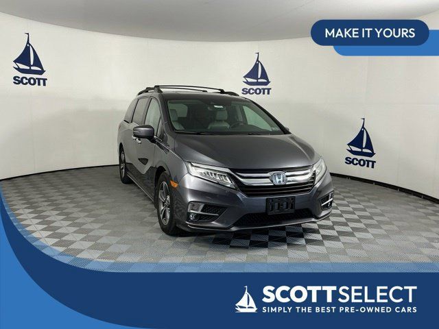 Used 2018 Honda Odyssey Touring image 1