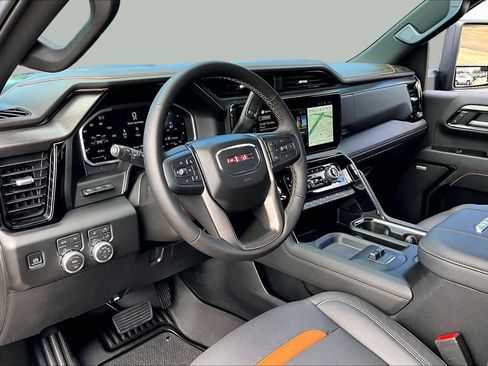 Used 2026 GMC Sierra 2500 AT4 w/ AT4 Premium Plus Package AWD/4WD image 18