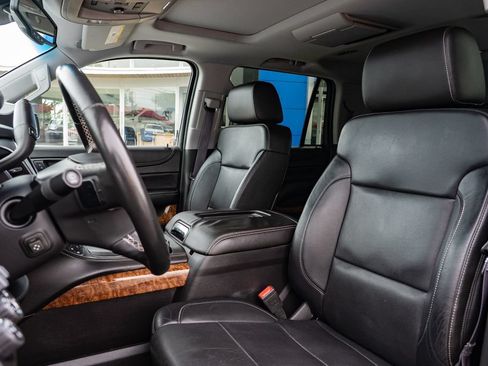 Used 2015 Chevrolet Tahoe LTZ AWD/4WD image 24