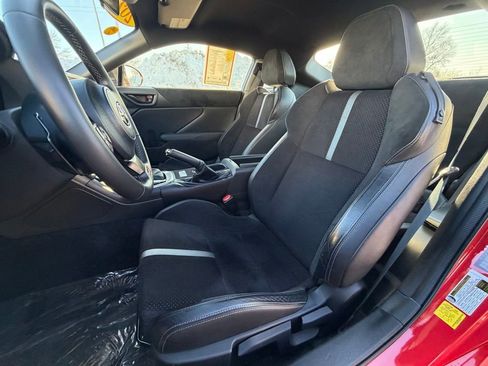 Certified 2023 Toyota GR86 Premium image 17