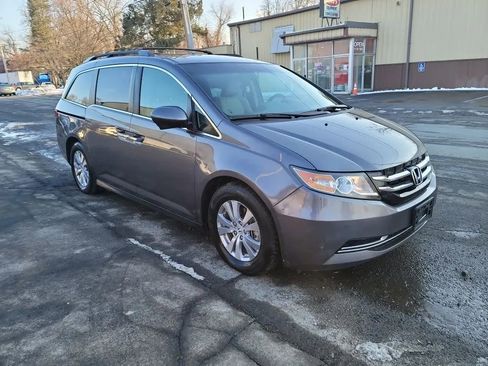 Used 2015 Honda Odyssey EX image 3