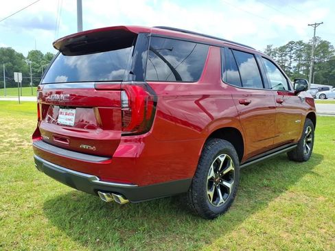 New 2026 GMC Yukon AT4 w/ AT4 Premium Plus Package AWD/4WD image 7