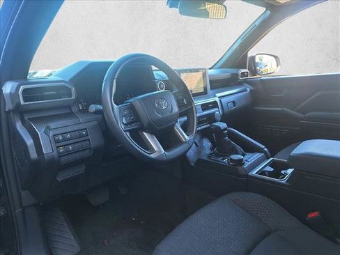 Used 2025 Toyota 4Runner SR5 image 8