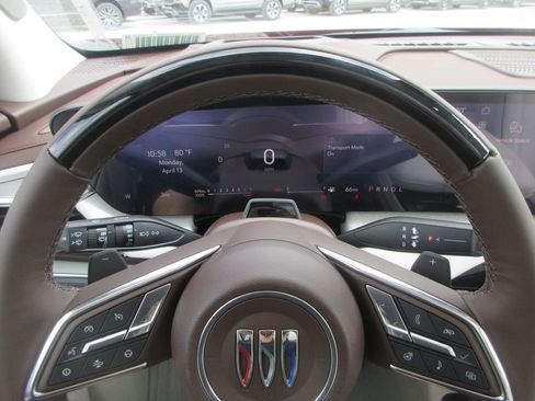 New 2026 Buick Enclave Avenir w/ Super Cruise Package FWD image 18