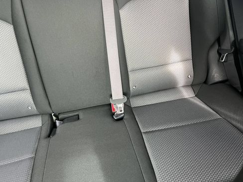 Used 2025 Kia Soul LX w/ LX Technology Package FWD image 37