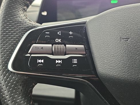 Certified 2023 Nissan Ariya AWD image 16