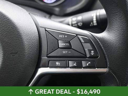 Used 2024 Nissan Sentra SV image 24