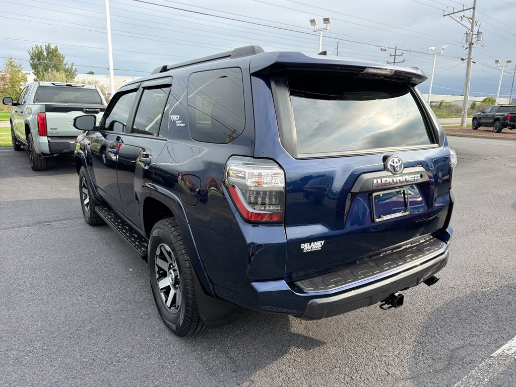 Used 2019 Toyota 4Runner TRD Off-Road Premium AWD/4WD image 6