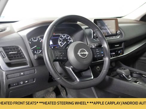 Used 2023 Nissan Rogue SV w/ SV Premium B Package image 5