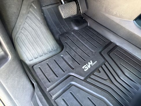 Used 2023 Honda Odyssey Sport image 17