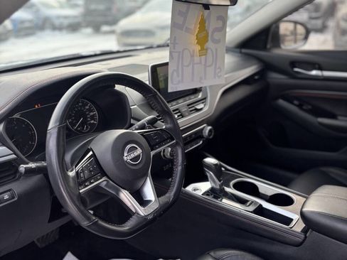 Used 2023 Nissan Altima 2.5 SR image 10