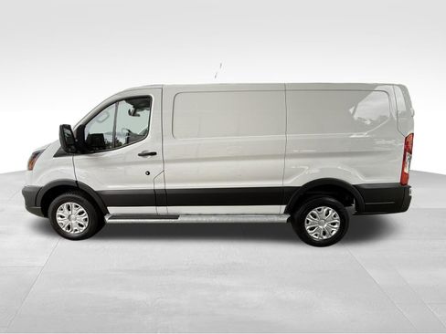 Used 2024 Ford Transit 250 Low Roof w/ Exterior Upgrade Package RWD image 10