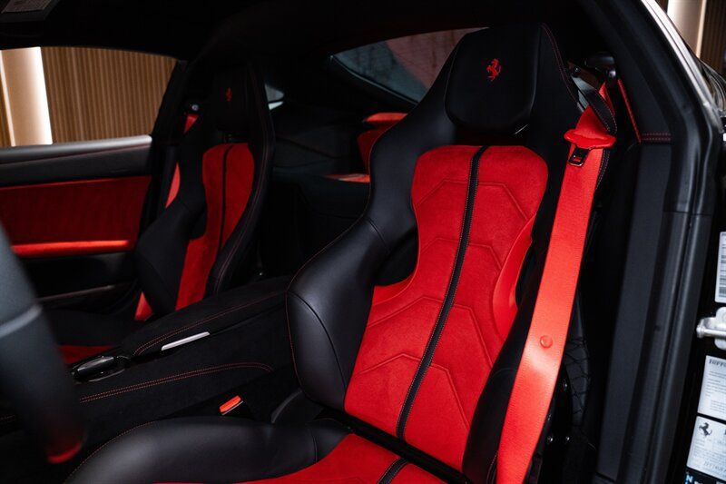 Used 2017 Ferrari F12 Berlinetta RWD image 13
