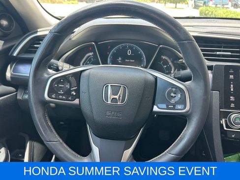 Used 2016 Honda Civic Touring image 17