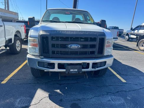 Used 2009 Ford F350 XL image 3