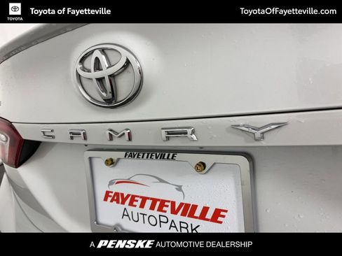 Used 2024 Toyota Camry XSE image 3