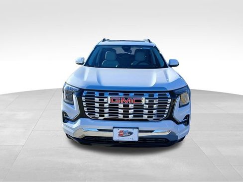 New 2026 GMC Terrain Denali w/ LPO, Floor Liner Package image 8