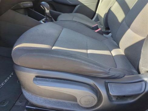 Used 2019 Hyundai Accent SE FWD image 10