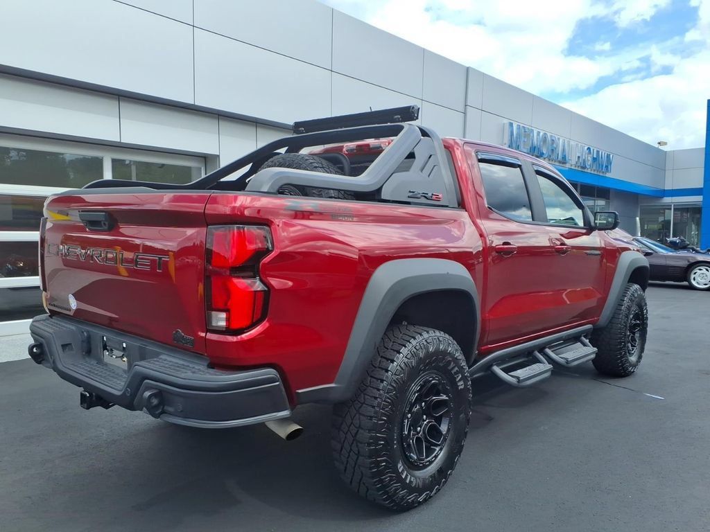 Used 2024 Chevrolet Colorado ZR2 w/ ZR2 Bison Edition AWD/4WD image 7