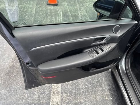 Used 2022 Hyundai Sonata SEL w/ Convenience Package FWD image 23