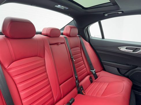 New 2025 Alfa Romeo Giulia image 45