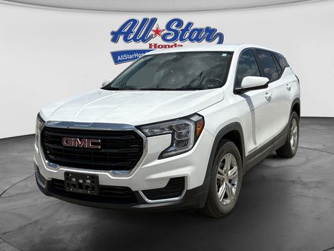 Used 2022 GMC Terrain SLE FWD image 2