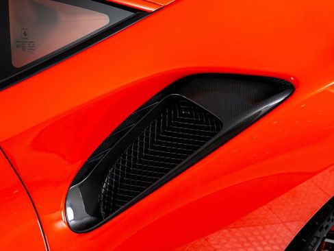 Certified 2019 Ferrari 488 Pista Coupe RWD image 22