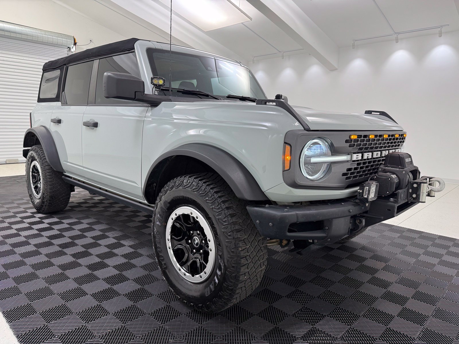 Used 2024 Ford Bronco Badlands w/ Sasquatch Package AWD/4WD image 1