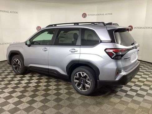 Used 2026 Subaru Forester Premium AWD/4WD image 6