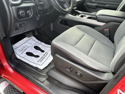 Used 2020 RAM 1500 Big Horn AWD/4WD image 10