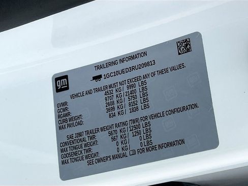 Used 2024 Chevrolet Silverado EV W/T AWD/4WD image 29