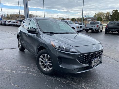 Used 2022 Ford Escape SE w/ Convenience Package AWD/4WD image 1