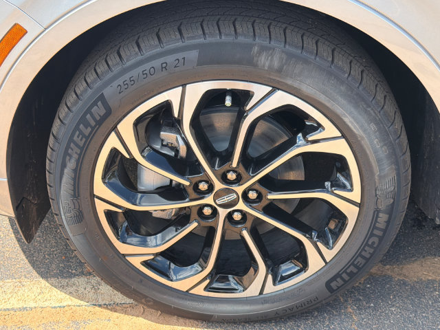 New 2026 Lincoln Nautilus Reserve AWD/4WD image 12