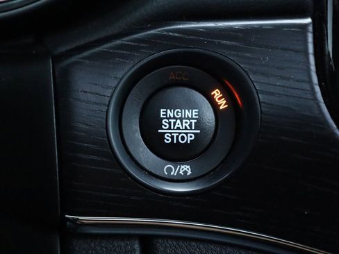 Used 2021 Jeep Grand Cherokee High Altitude image 40