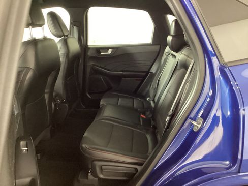 Used 2023 Ford Escape ST-Line w/ Tech Pack #1 AWD/4WD image 12