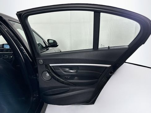 Used 2017 BMW 340i xDrive Sedan image 31