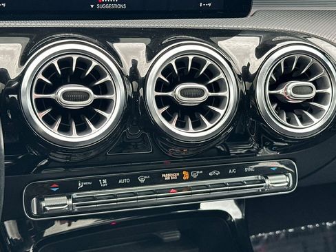 Used 2021 Mercedes-Benz CLA 250 image 18