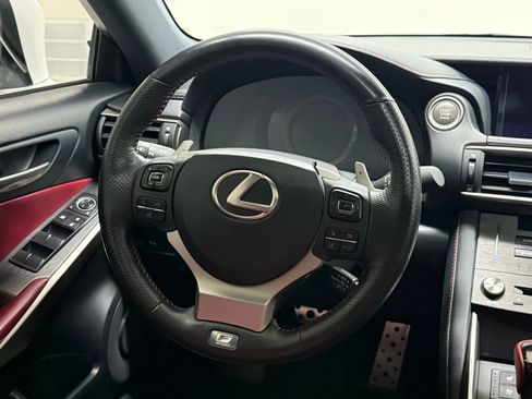 Used 2019 Lexus IS 300 F Sport w/ F Sport Package image 21