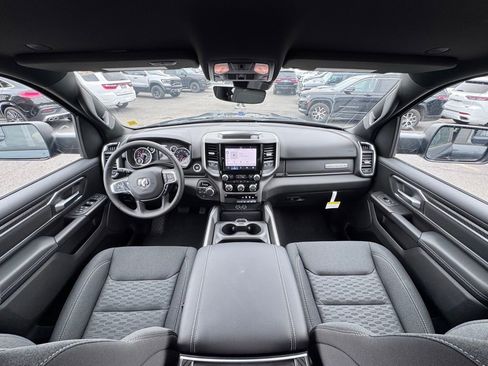 New 2026 RAM 1500 4x4 Crew Cab image 11